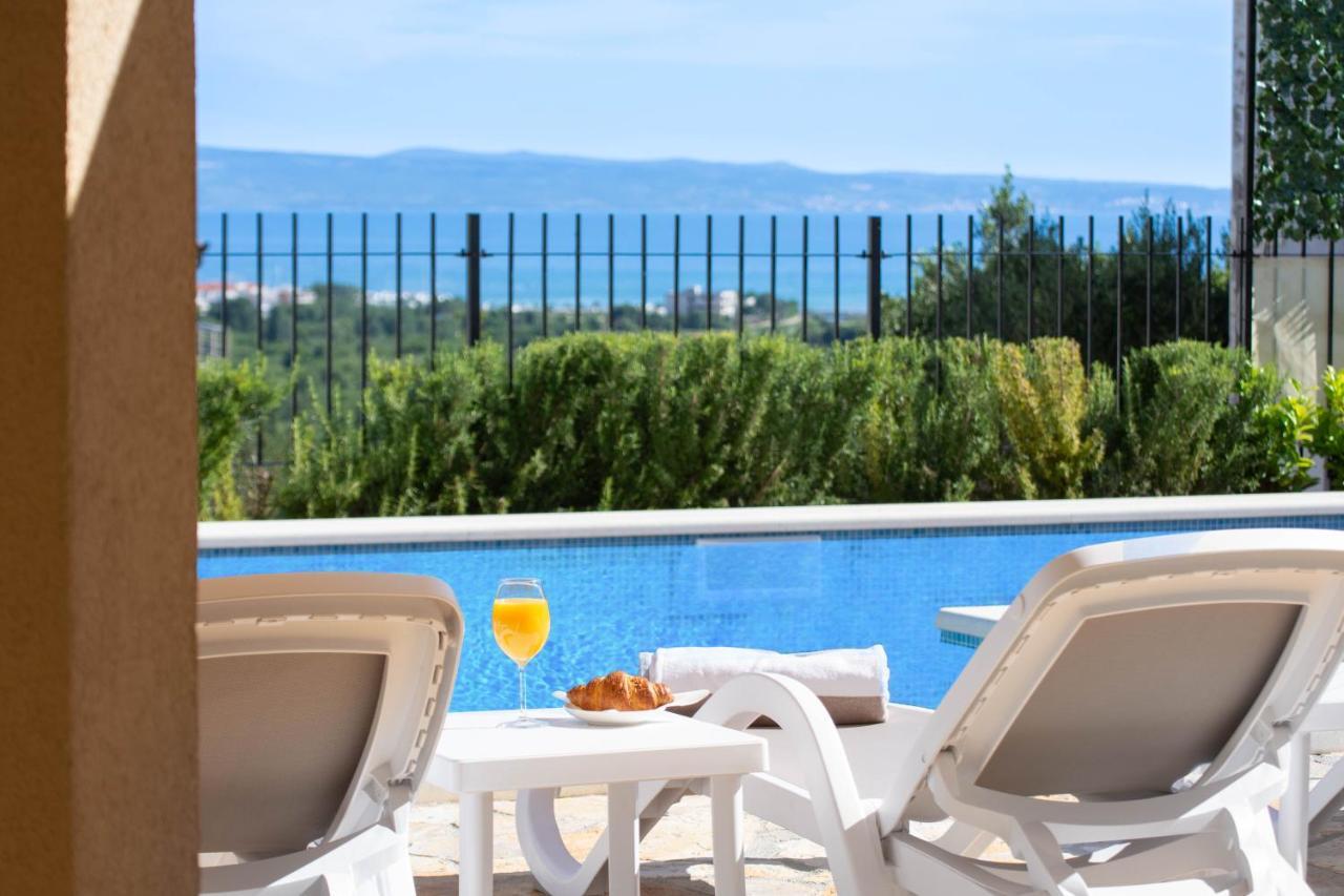 Villa Mater - Luxuriously Equipped Villa With A 15M Long Swimming Pool Žrnovnica Exterior foto